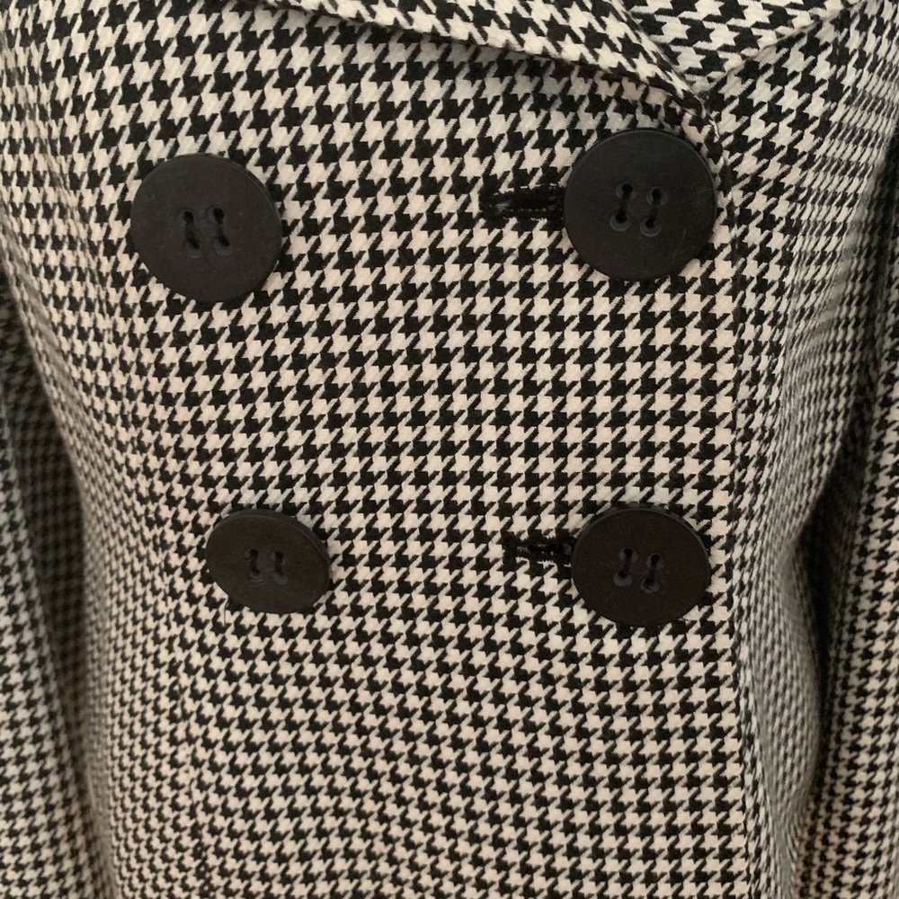 Liz Claiborne’s blazer!! - Picture 4 of 6
